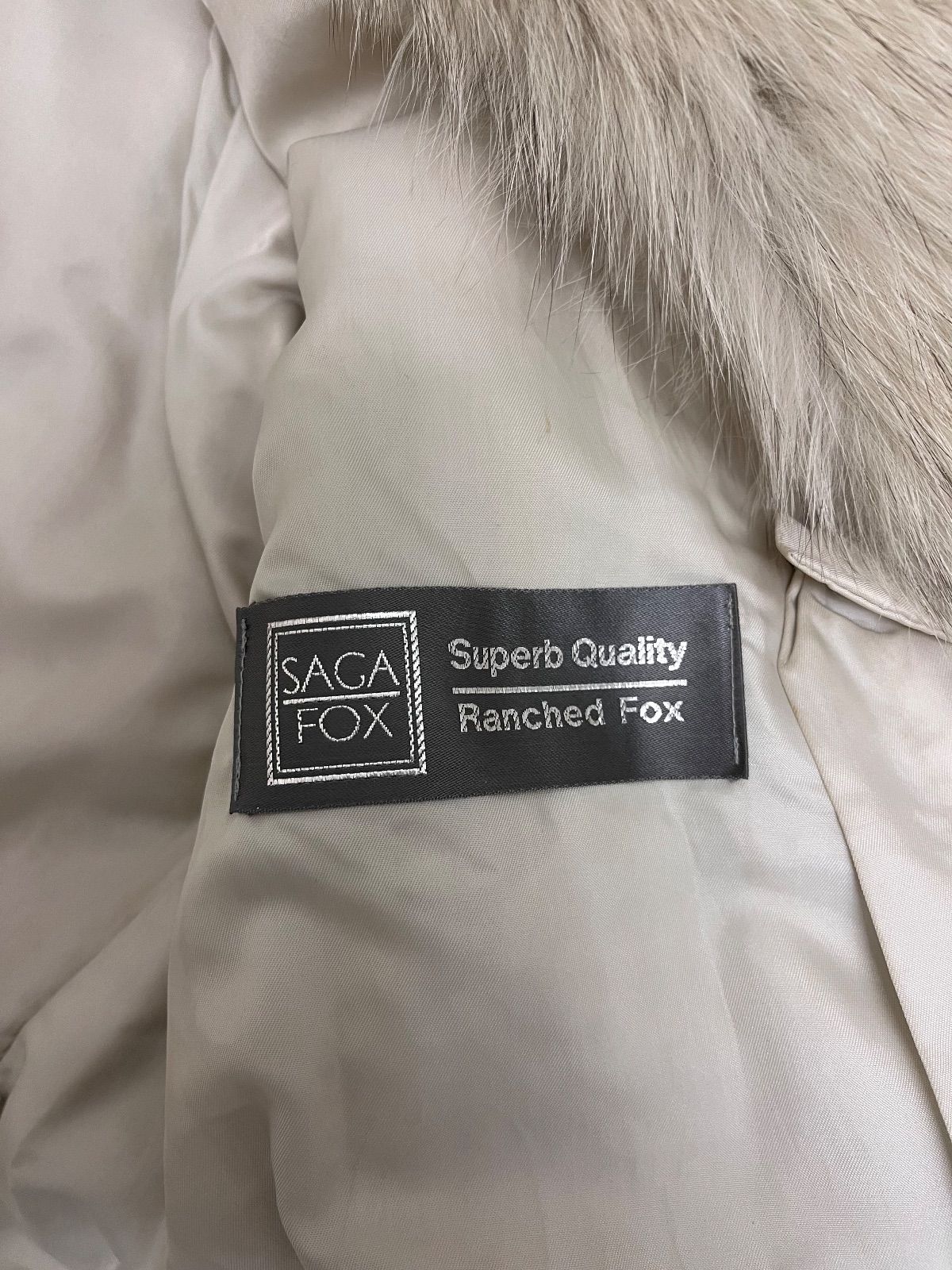 SAGA FOX 毛皮コート フォックスファー ベージュ系 C2512271 - メルカリ