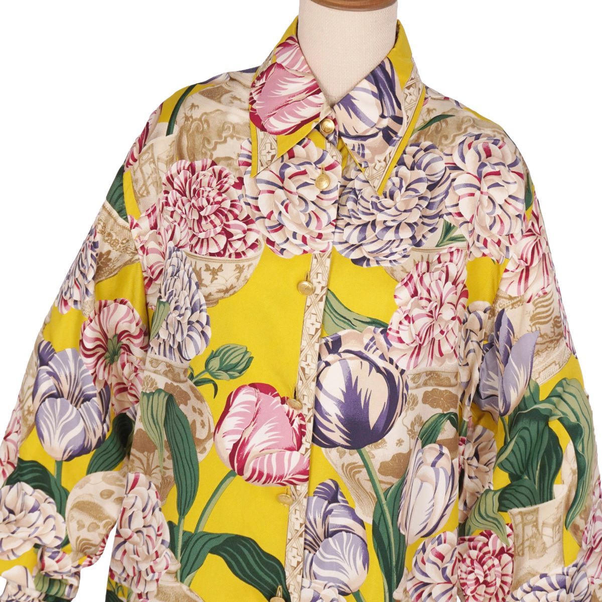 GUCCI トムフォード期 フラワー総柄シルクシャツ 美品 グッチ GUCCI シャツ トムフォード期 ブラウス 総柄 シルク