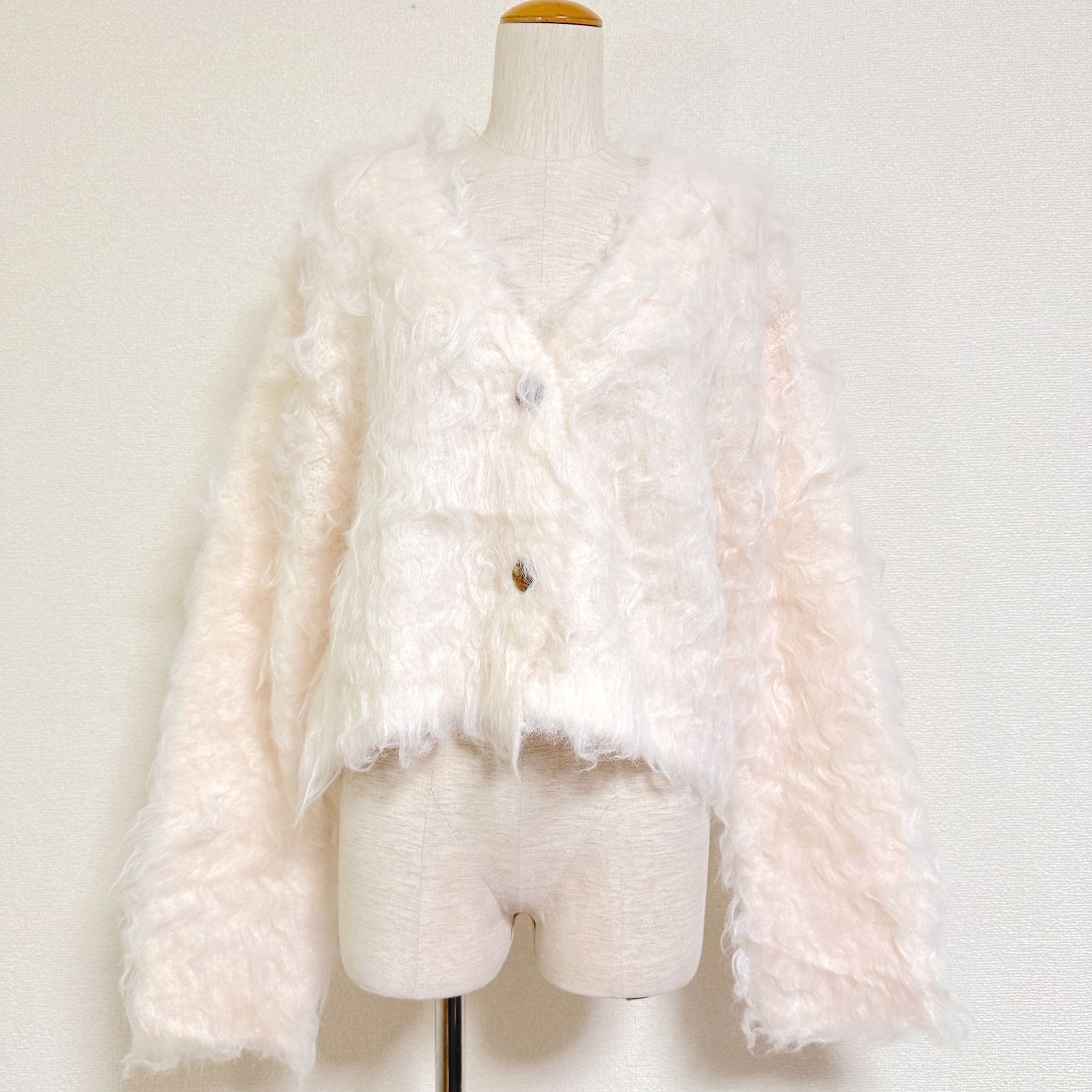 【完売品 ほぼ未使用】COELIE 伊原 葵×シールームリン　ニット　ネイビー 完売品 ほぼ未使用】COELIE 伊原 葵×シールームリン ニット ネイビー