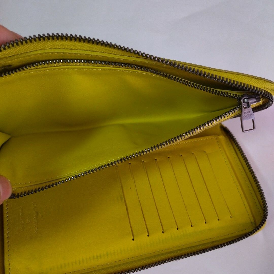 ルイヴィトン ダミエアンフィニ ジッピーウォレットヴェルティカル