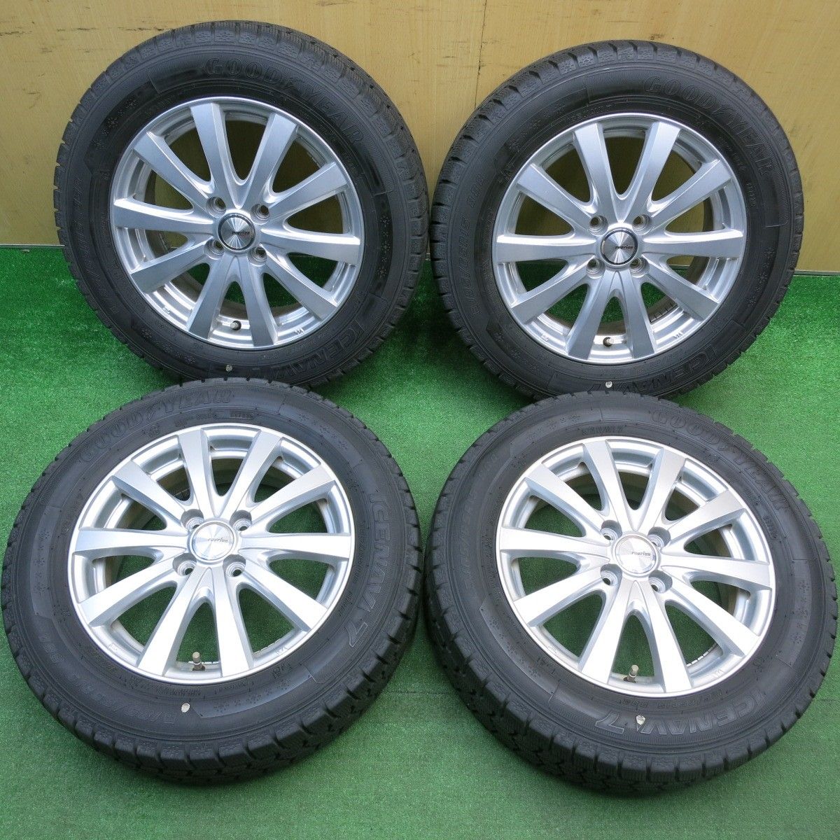 バリ溝！22年！キレイ！9分☆スタッドレス 185/65R15 グッドイヤー 