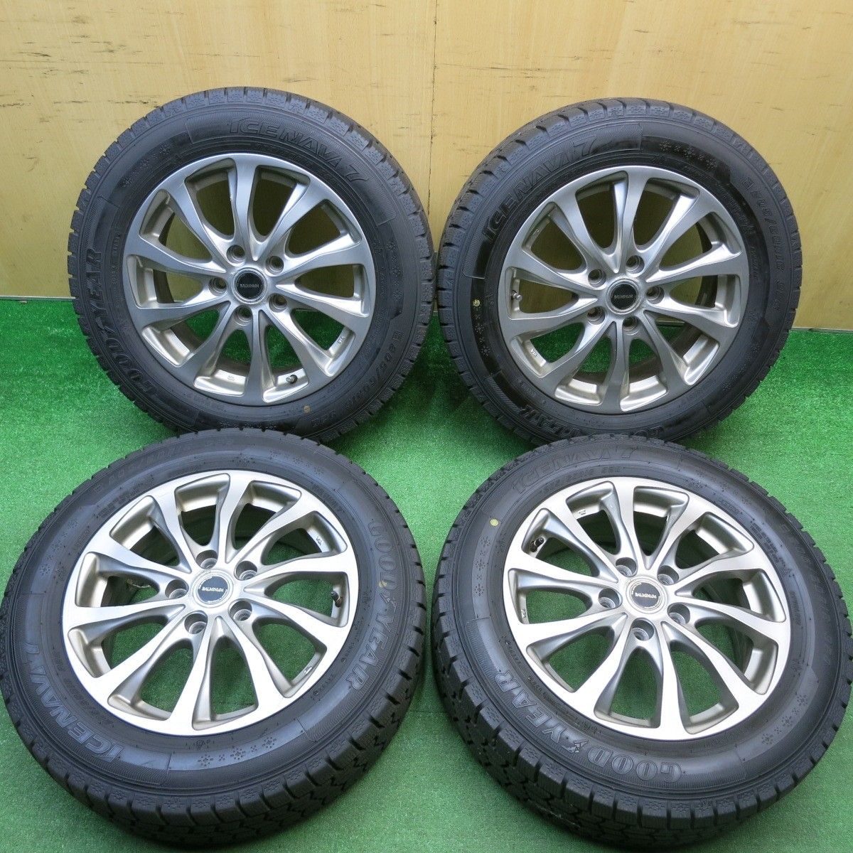 バリ溝！24年！9.5分☆スタッドレス 205/60R16 グッドイヤー アイス 