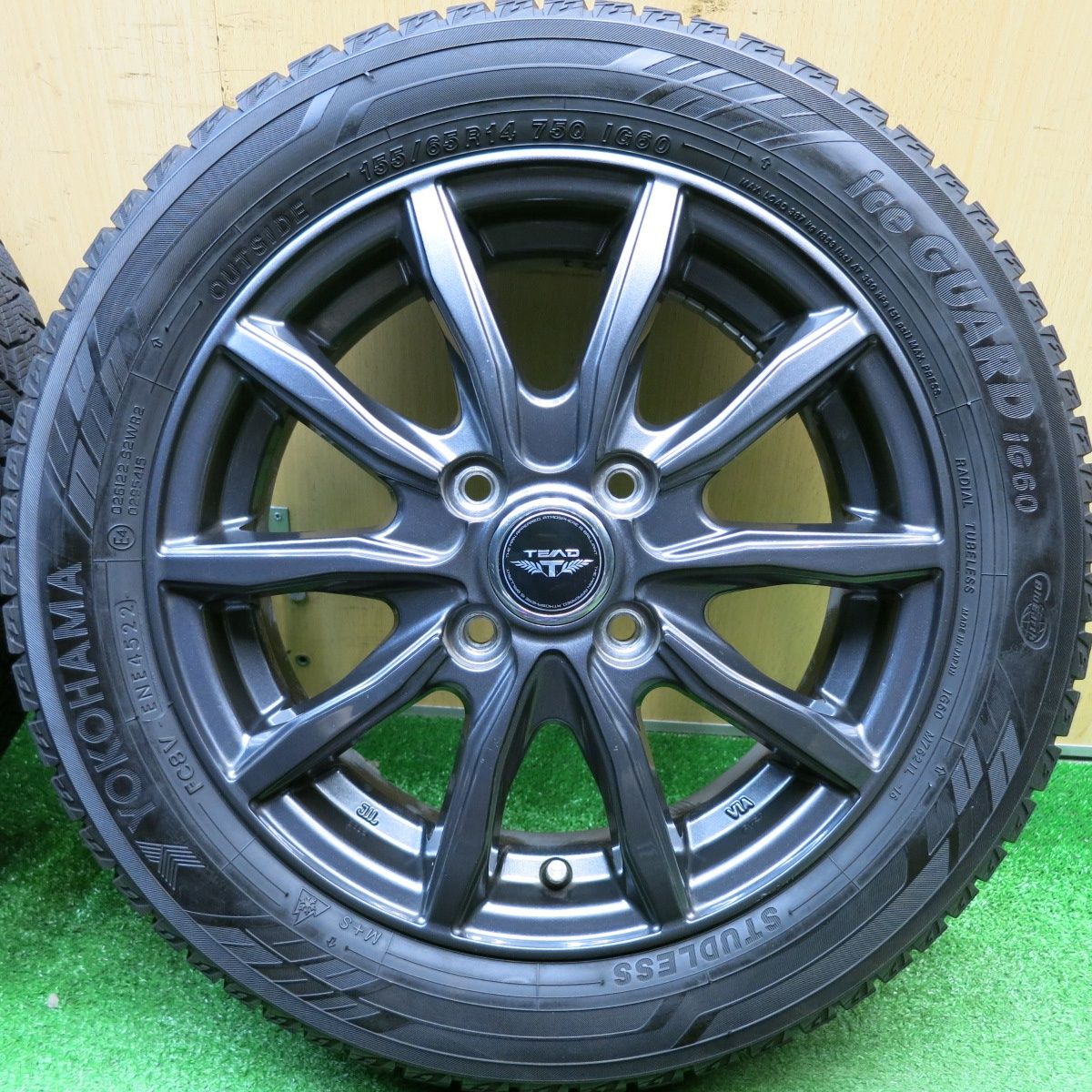 バリ溝！22年！キレイ！9.5分☆スタッドレス 155/65R14 ヨコハマ