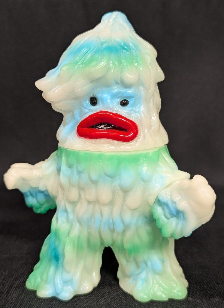 ザザーン ミニソフビ怪獣倉庫シリーズ MAXTOY ミニソフビ怪獣倉庫シリーズ ザザーン 蓄光成型/緑/水色 - メルカリ