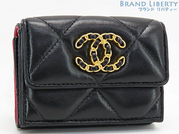 ほぼ新品】シャネル CHANEL CHANEL19 シャネル ディズヌフ ココマーク