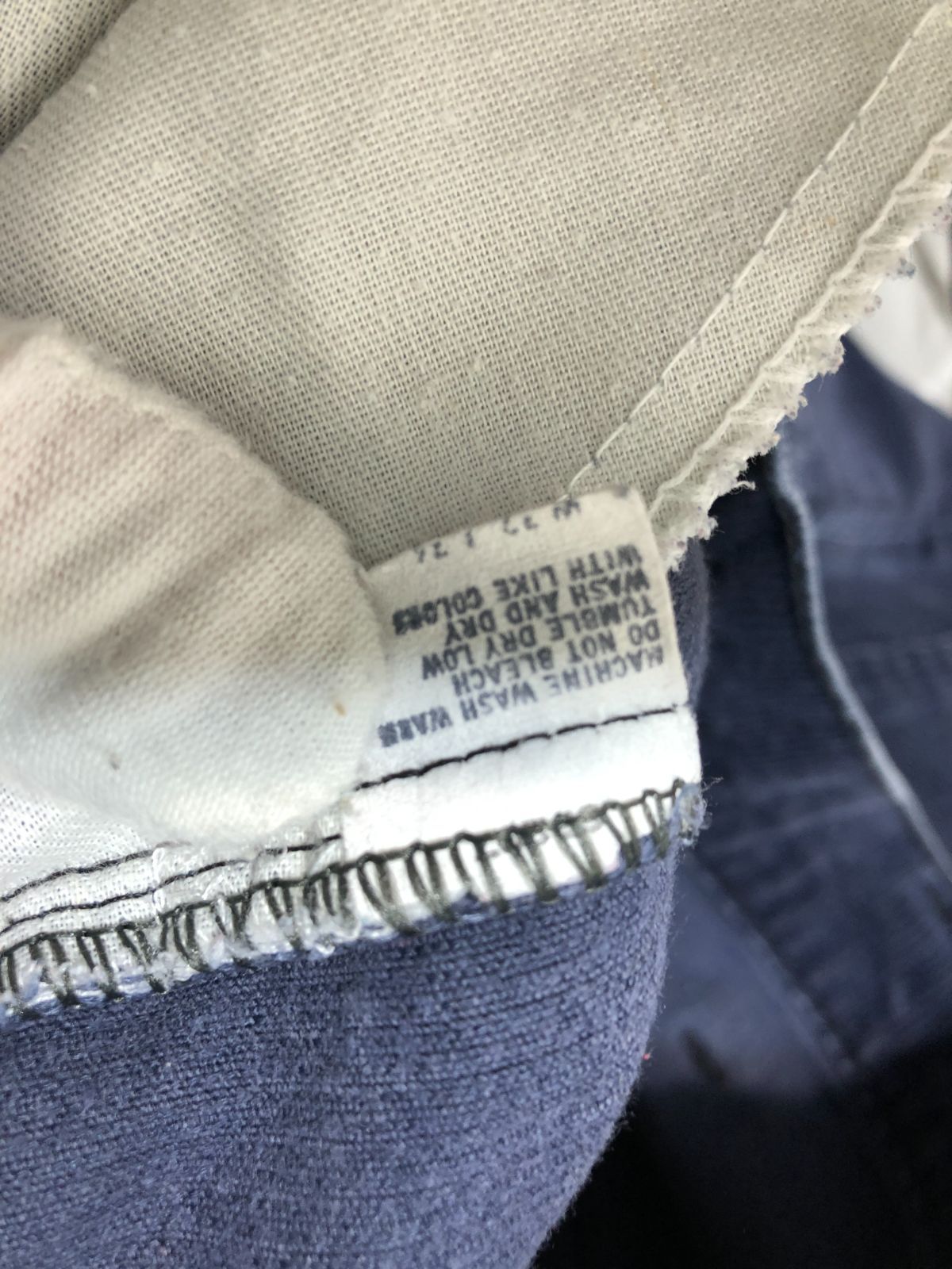 532172 LEVI'S 519 1517 ボタン裏536 コーデュロイ パンツ 白タブ