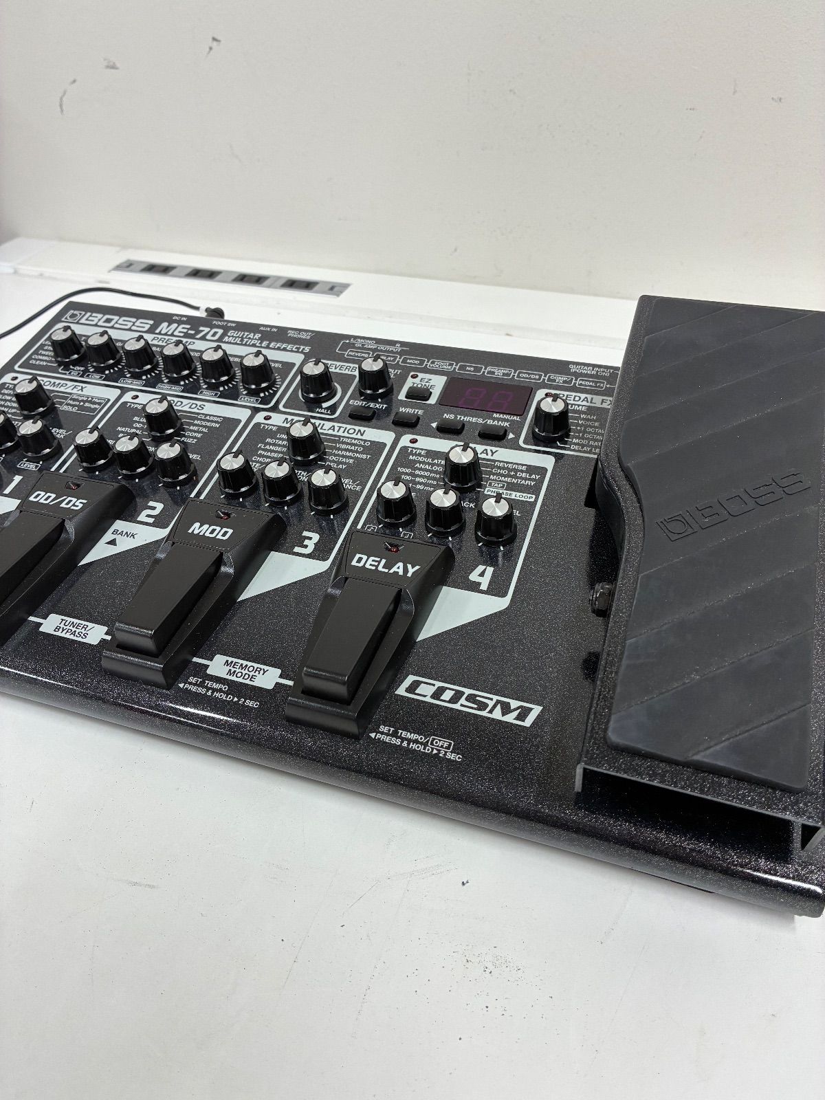 BOSS ME-70 マルチエフェクター ケース付き - メルカリ