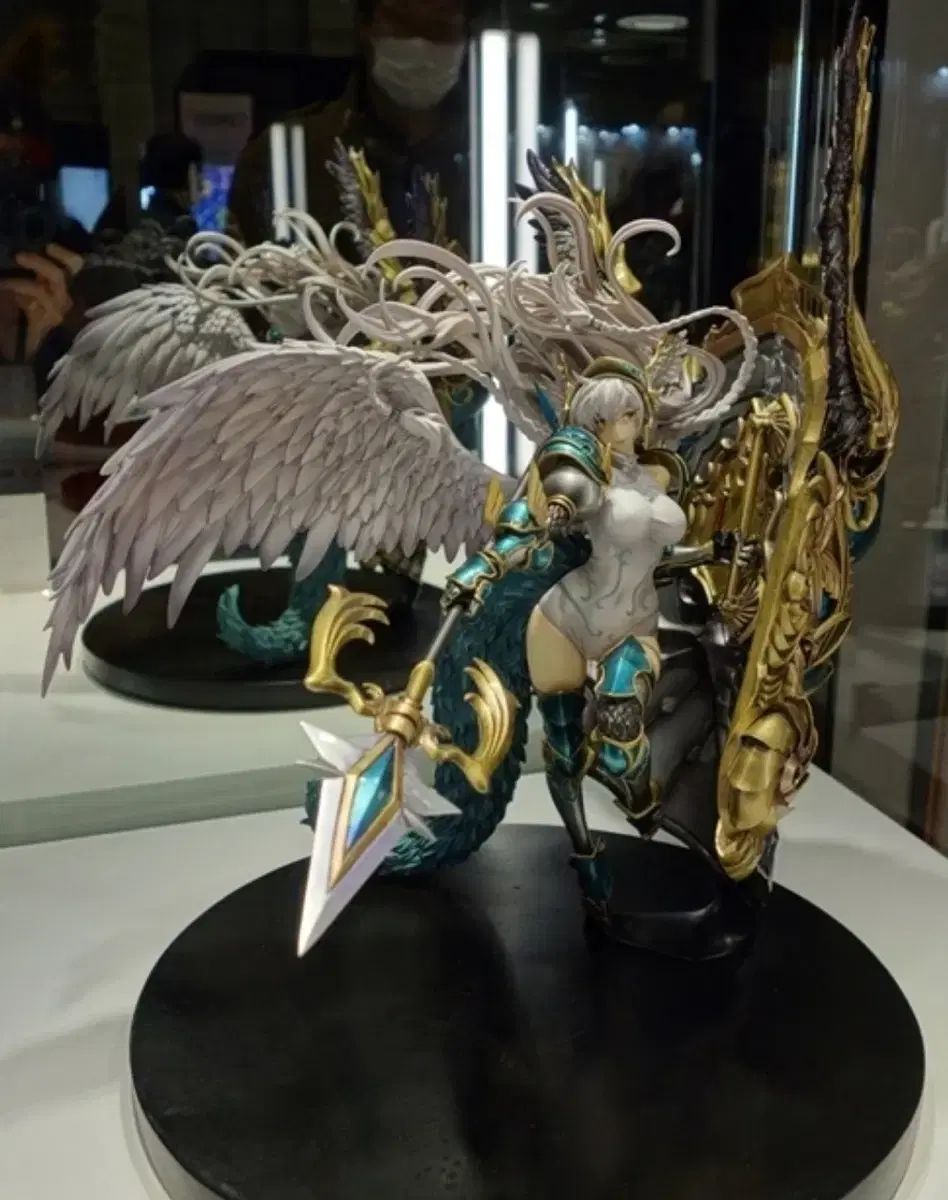 ブラウンダスト グランヒルト 限定モデル フィギュア 出品 - メルカリ
