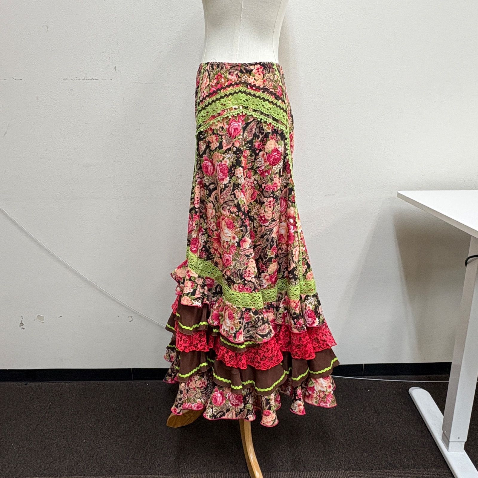 ［週末限定お値下げ］ソニアジョーンズ　ファルダ　スカート Sonia Johnes | フラメンコ衣装のソニア・ジョーンズ 公式ブランドサイト