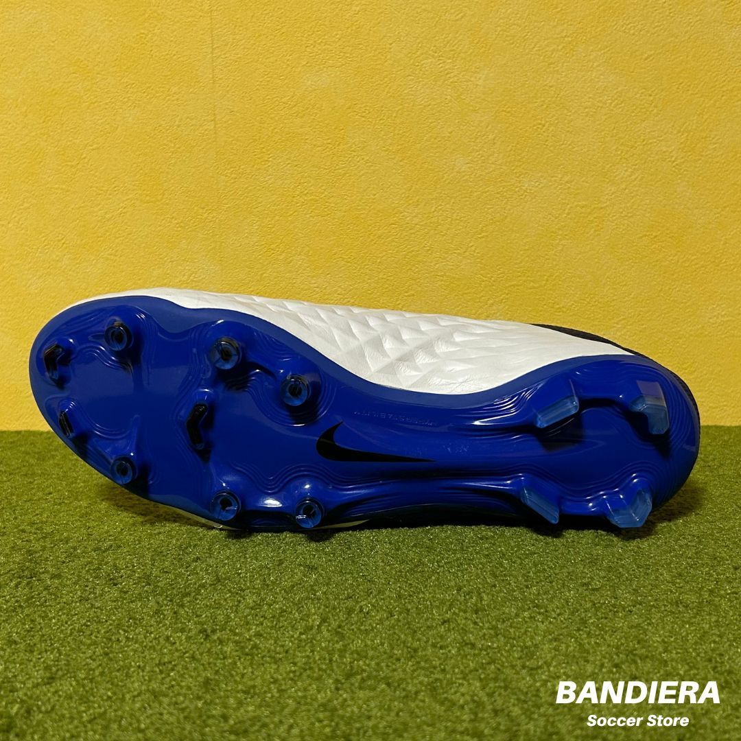 新品・未使用】NIKE ナイキ サッカースパイク ティエンポ レジェンド 8