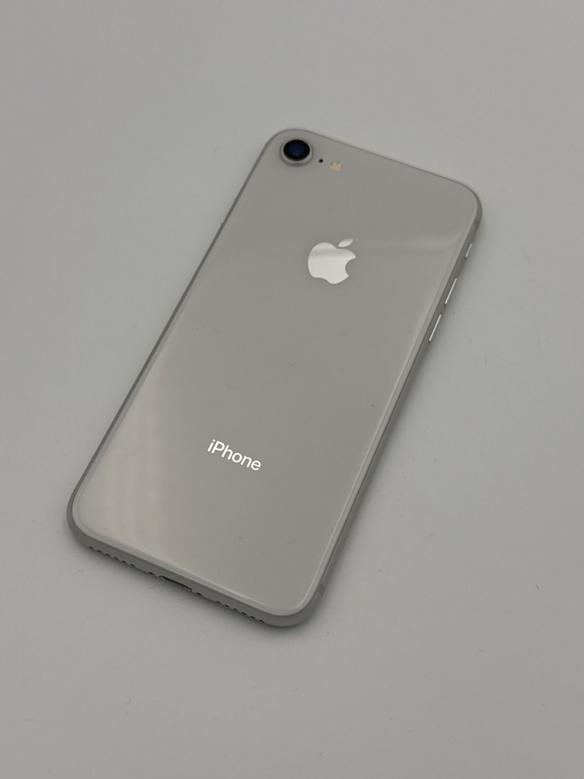 スマートフォン・携帯電話 SIMフリー Apple iPhone8 64GB シルバー