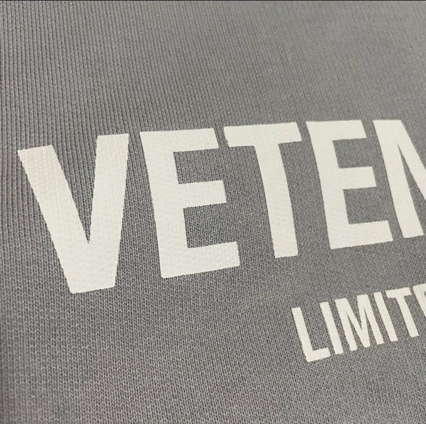 ヴェトモン センターロゴ 希少カラー パーカー オーバーサイズ