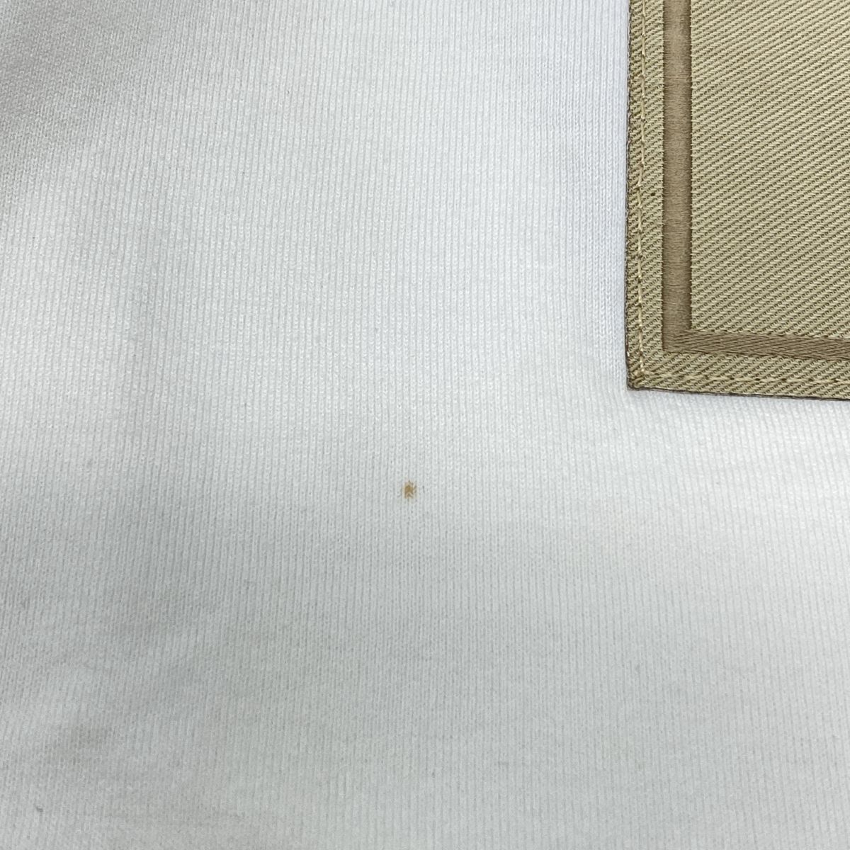 バーバリーロンドンイングランド美品 BURBERRY バーバリー ロンドンイングランド ロゴパッチ 半袖 Tシャツ