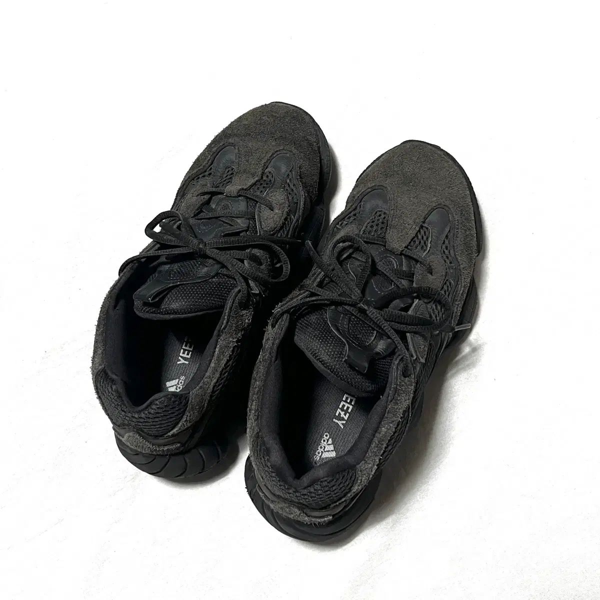 アディダス イージー 500 ユーティリティブラック 265 - メルカリ
