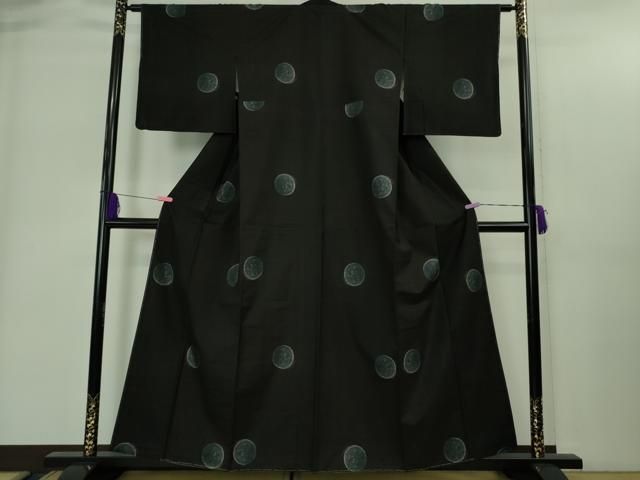 平和屋着物●極上　本場大島紬　9マルキ　地空　さくらんぼ　サクランボ　黒地　逸品　未使用　DZAB5939kh6 平和屋着物○極上 本場大島紬 9マルキ 地空 さくらんぼ サクランボ
