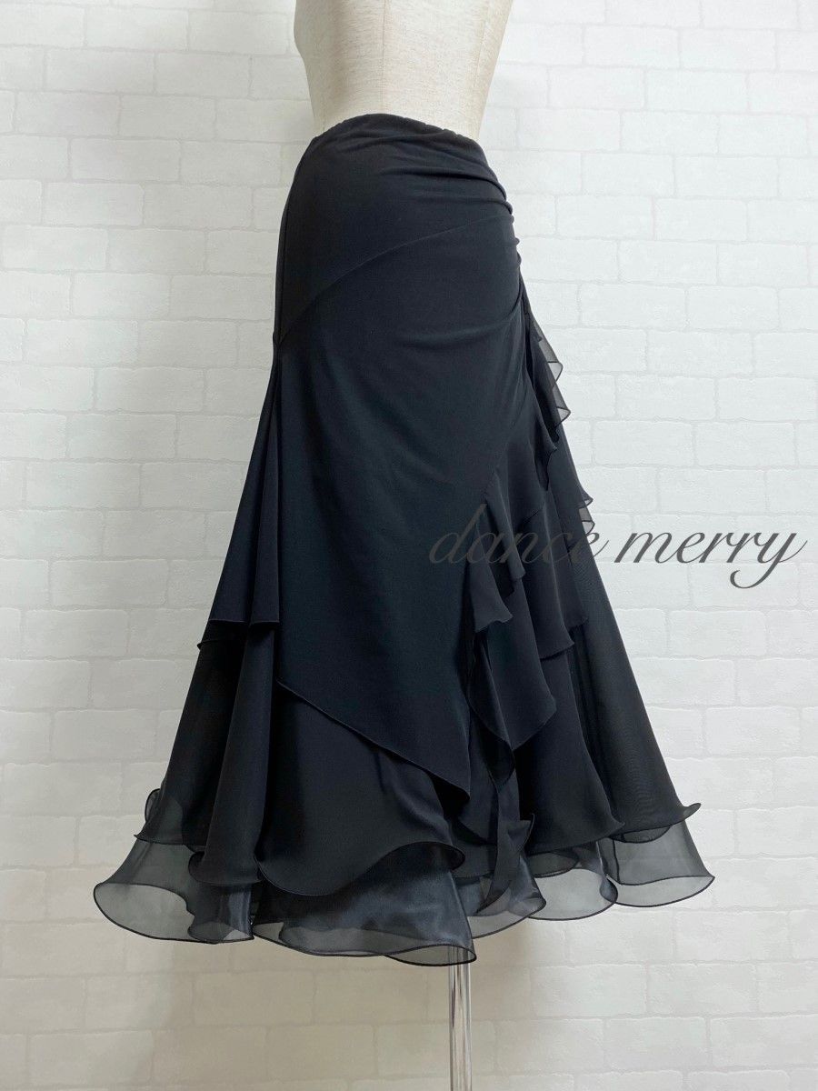 新品　豪華　社交ダンス　スカート　ベージュ　黒　水玉　パーティ　タンゴ　7322 新品 豪華 社交ダンス 黒 スカート パーティ タンゴ ワルツ 4764