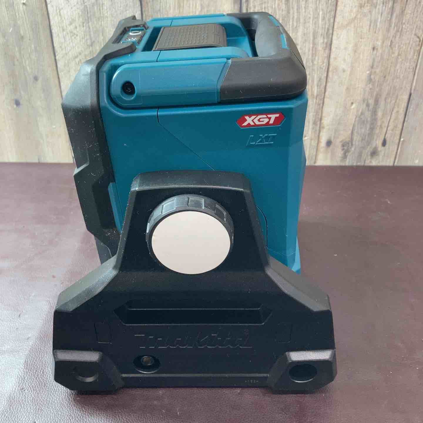 中古品】 マキタ(makita) コードレススタンドライト 40Vmax ML003G 青