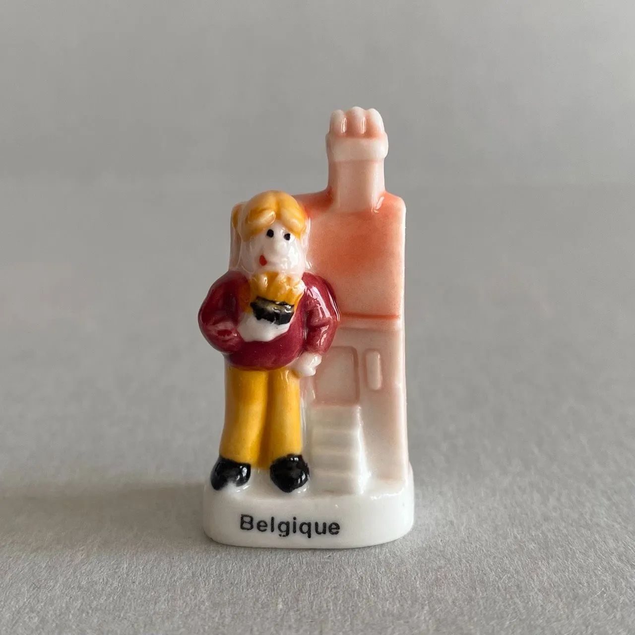 ベルギーのフェーブ／ヨーロッパ／フランス雑貨／陶器ミニチュア