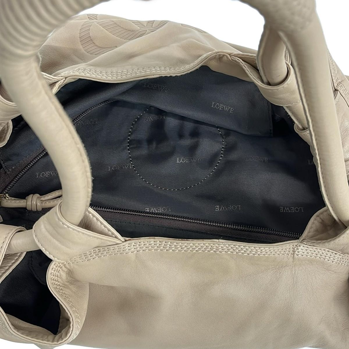 LOEWE(ロエベ) トートバッグ ナッパアイレ ピンクベージュ レザー