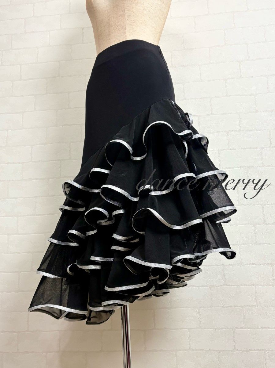 新品　社交ダンス　スカート　黒　ラテン　チャチャ　パーティ　4851　パンツ 楽天市場】社交ダンス 衣装 スカート ラテンスカート 練習着 レッスン