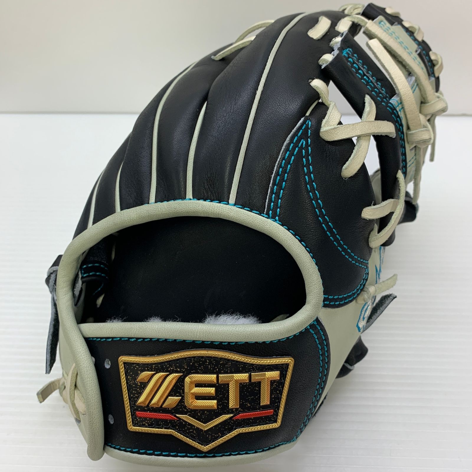  軟式グローブ ゼット ZETT 軟式 大人 一般 内野手用 グローブ グラブ 右投げ 2025年