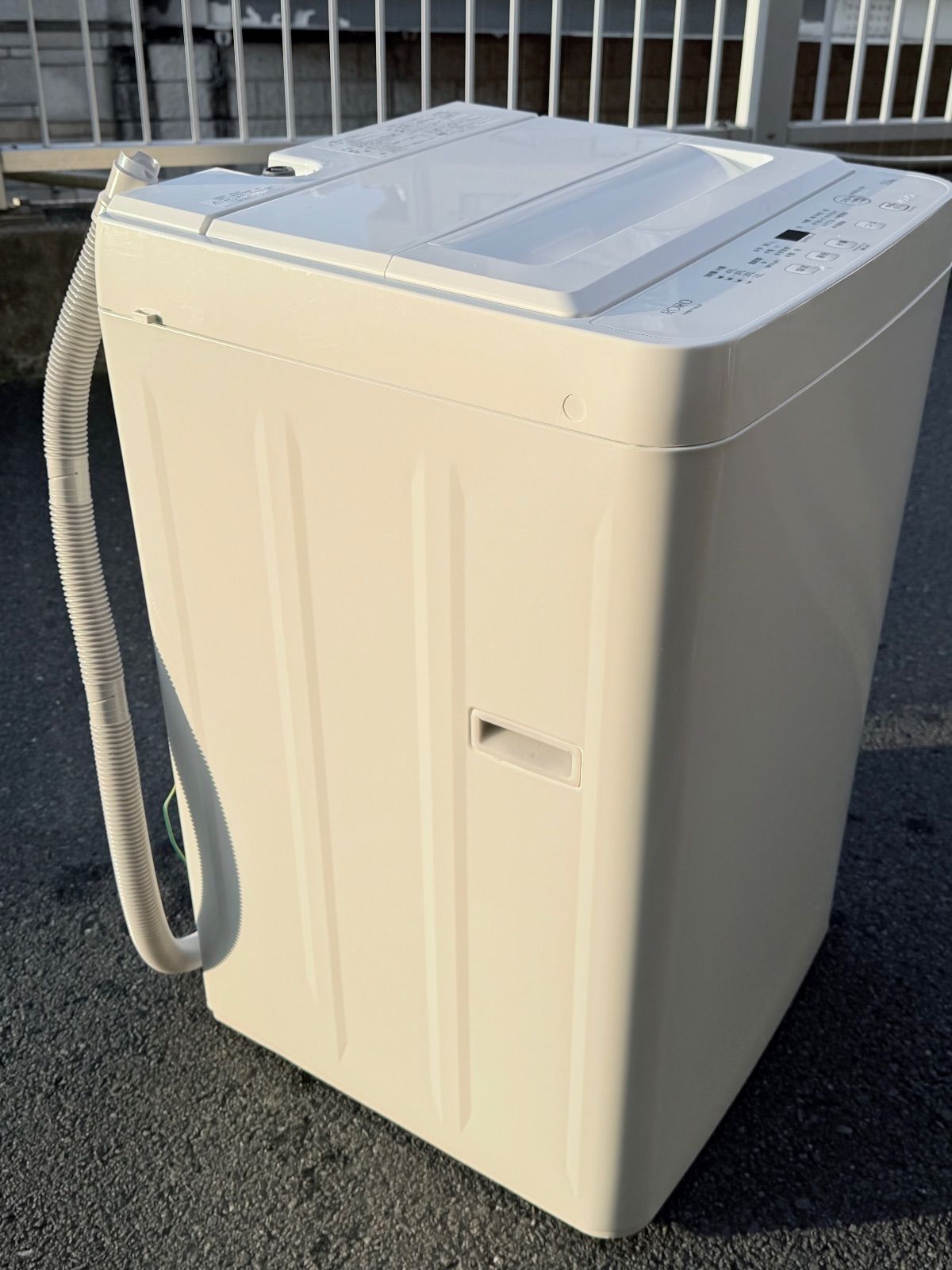 ☆高年式【年末年始セール】洗濯機 ヤマダ 2023年製 YWM-T55LW