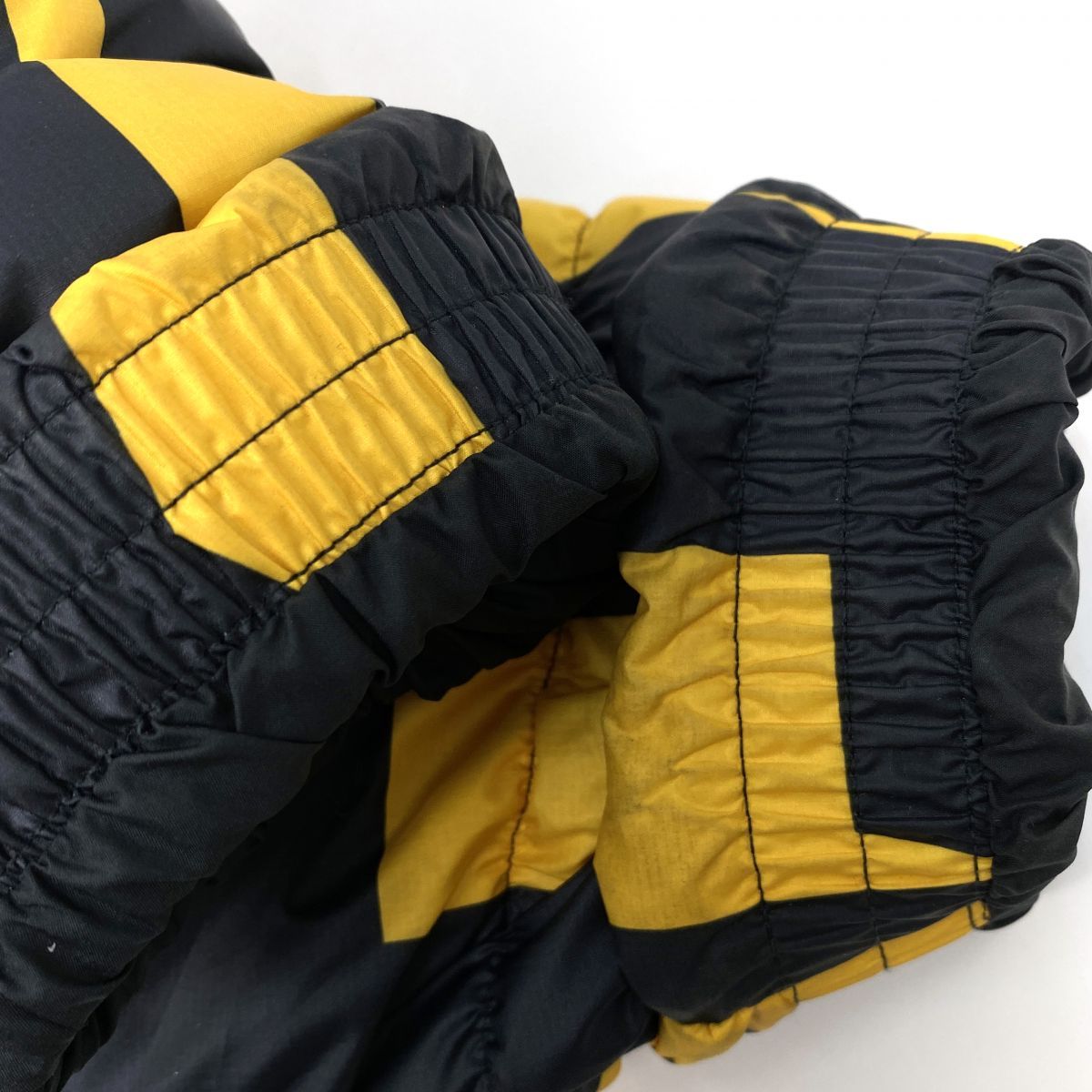 NIKE ナイキ グラフィック シーズナル フィル ダウンジャケット L 