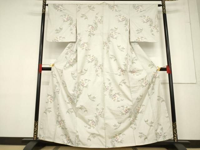 平和屋着物○本場大島紬 白大島 カタス7マルキ 草花文 正絹 逸品