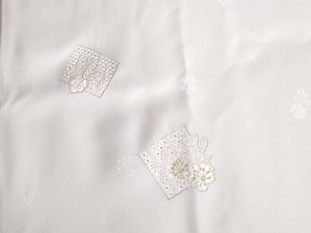 平和屋着物●中国三大刺繍　スワトウ刺繍　長襦袢　無双仕立て　源氏香花蝶文　淡紅藤色　金糸　正絹　逸品　CABB4570yc 平和屋着物○中国三大刺繍 スワトウ刺繍 長襦袢 無双仕立て 源氏香花蝶