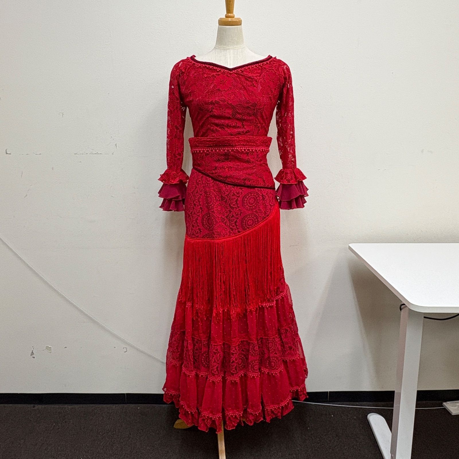 ソニアジョーンズ】フラメンコ衣装 ツーピース ブラウス フリル