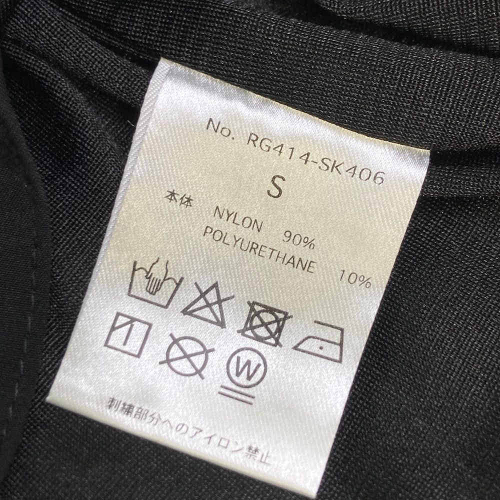 サイズ：S RUFFLOG ラフロッグ インナー付スカート ブラック系