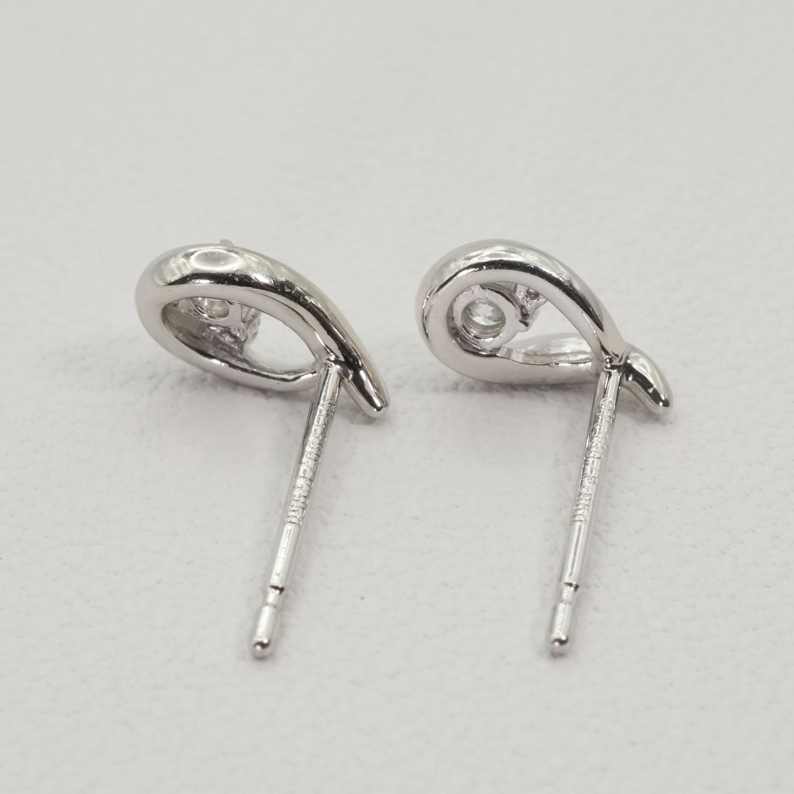 ヴァンドーム青山 プラチナ ダイヤ ドロップ ピアス/25-2689 - メルカリ