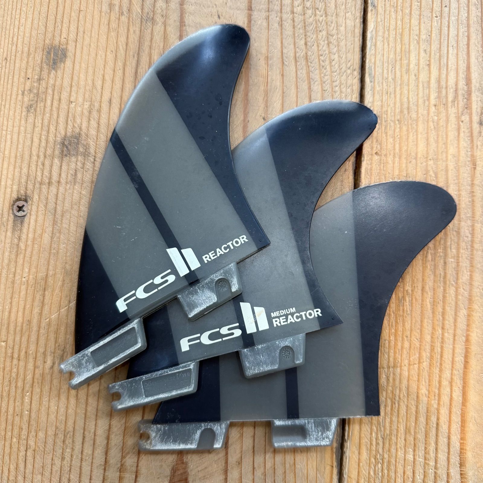 中古品 FCS2 フィン REACTOR リアクター トライフィン Mサイズ