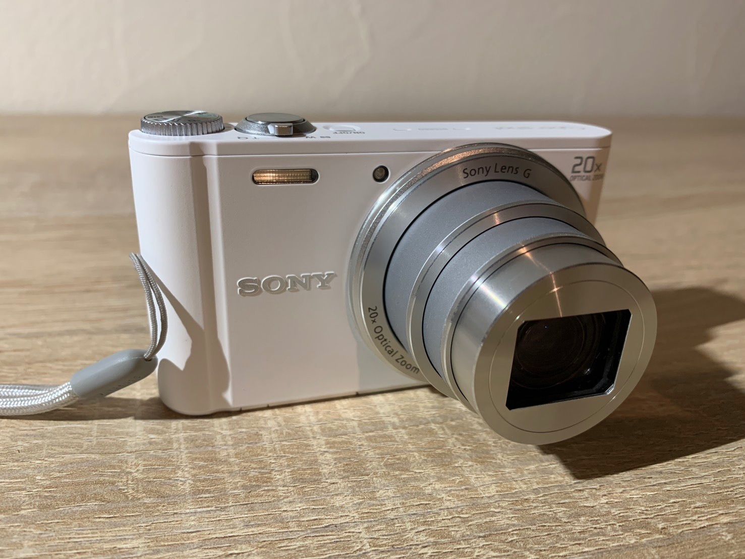 美品 動作確認済 SONY DSC-WX300 Wi-Fi デジカメ ホワイト 7306 Sony Cyber-Shot DSC-WX300 ホワイト デジカメ 動作確認済み 美品