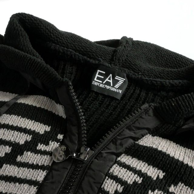 エンポリオアルマーニ EMPORIO ARMANI ジップアップニットフーディ