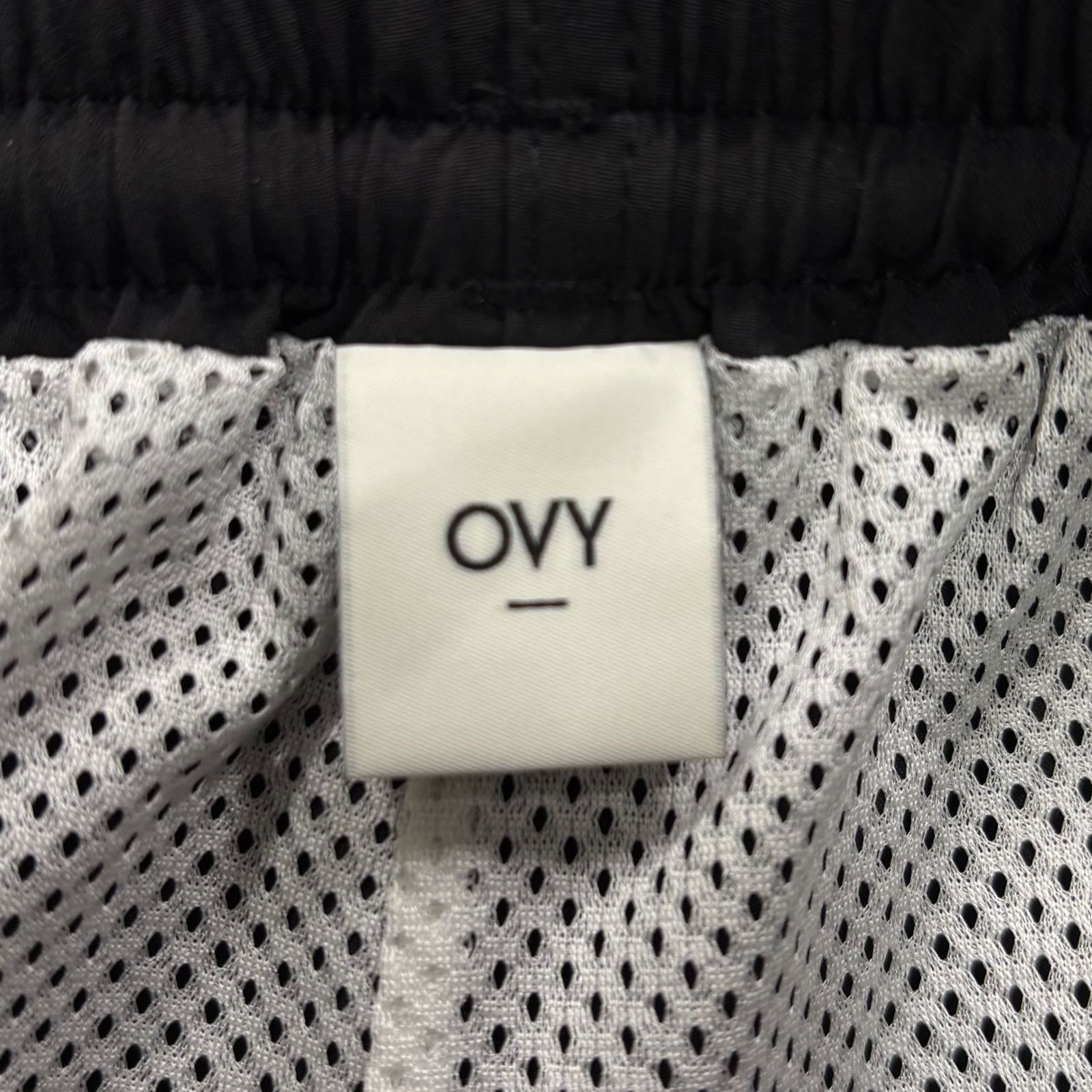 【美品】OVY Active Nylon Baggies Shorts kaja 美品】OVY Active Nylon Baggies Shorts kaja