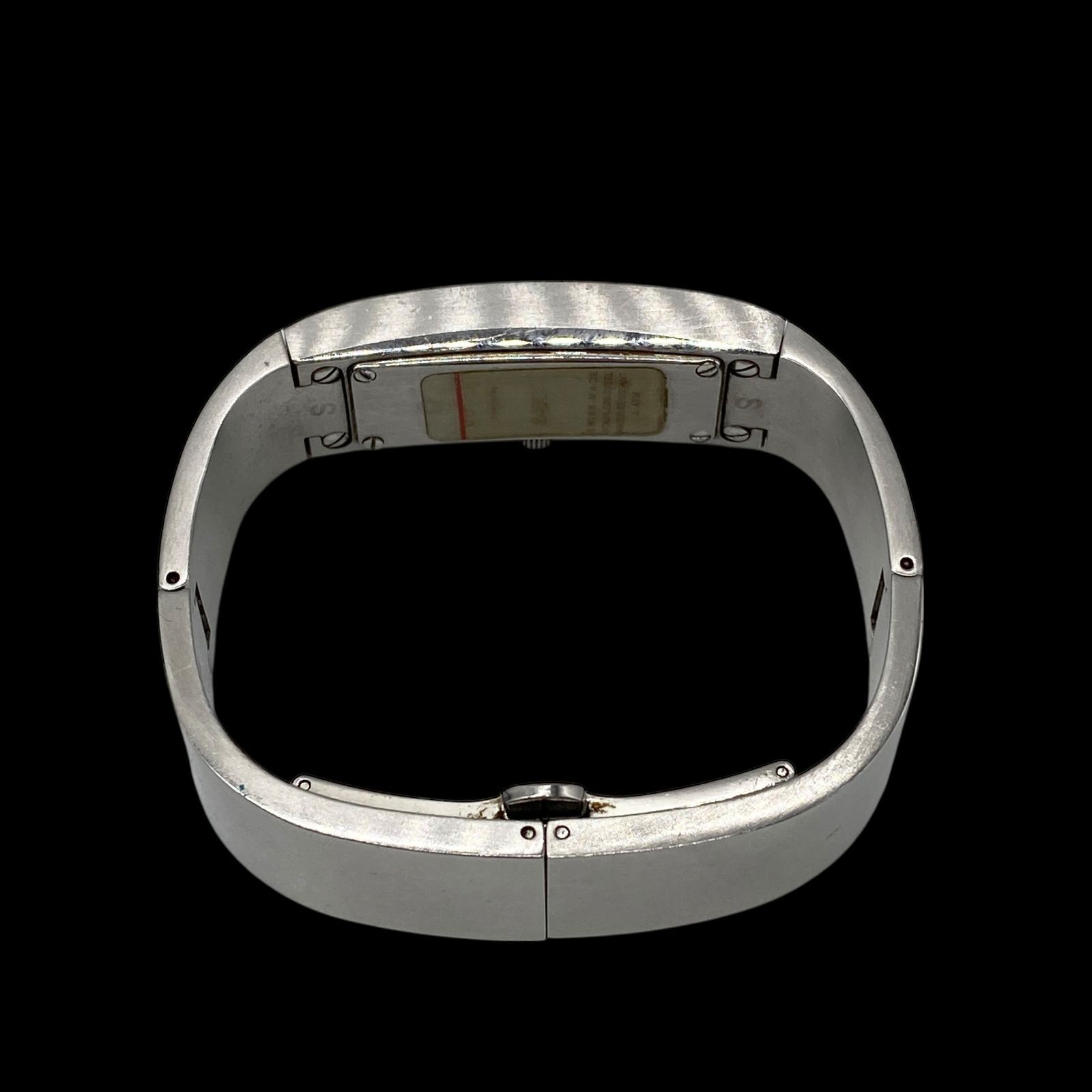 新品電池 稼働品 GUCCI グッチ 2400S バングルウォッチ レディース