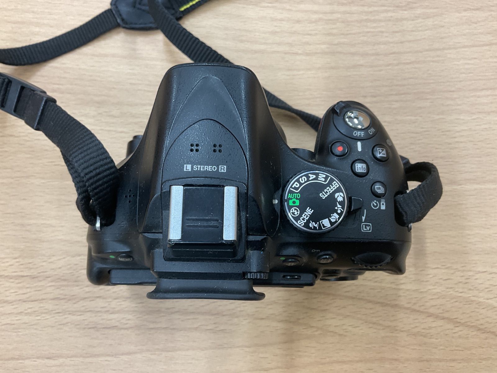 W276 Nikon D5200 本体 DX AF-S NIKKOR 18-55mm 1:3.5-5.6G レンズ