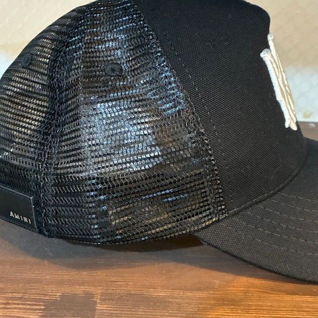 アミリ AMIRI MAロゴ メッシュ トラッカーキャップ ブラック - メルカリ