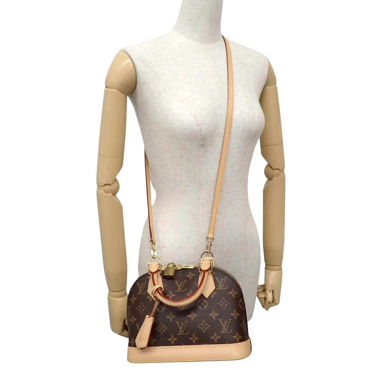 LOUIS VUITTON(ルイ・ヴィトン) モノグラム アルマBB ハンドバッグ