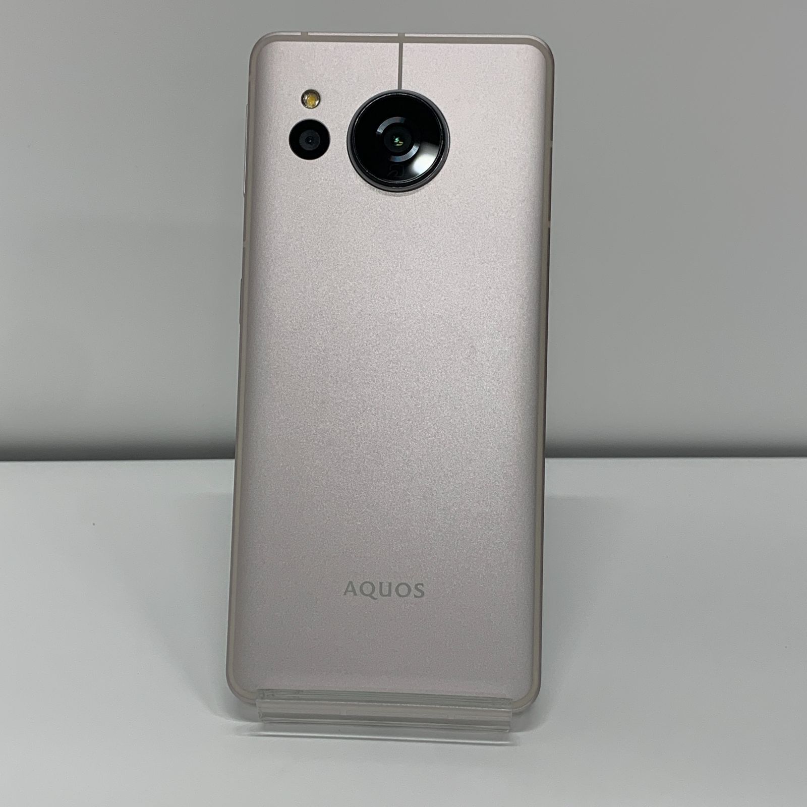 AQUOS sense7 SHG10 128GB ライトカッパー au SIMロック解除済み No