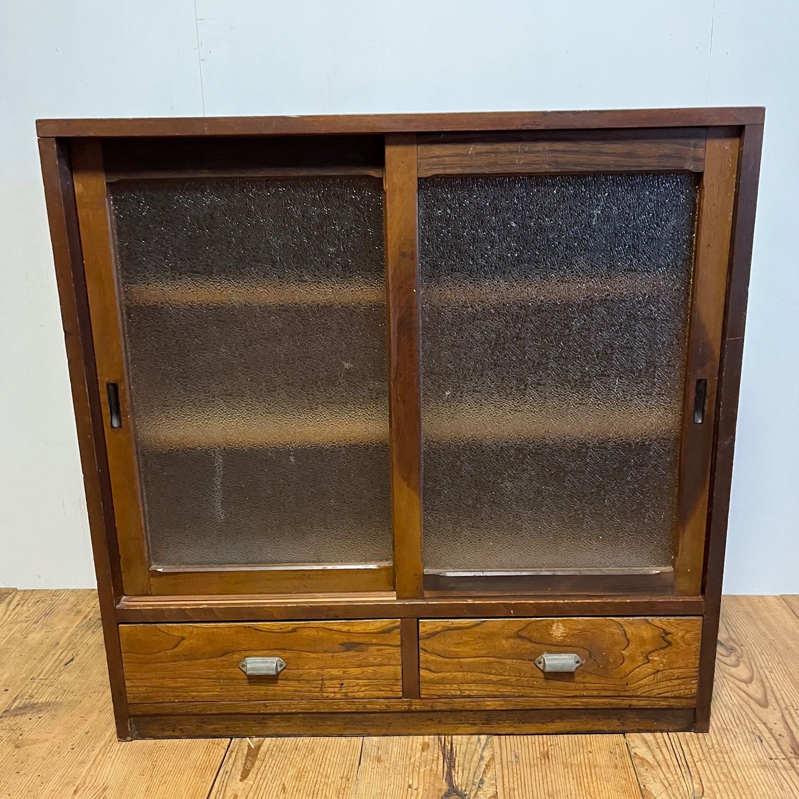 アンティーク ガラス戸棚 引き戸収納棚 古家具 食器棚 キャビネット