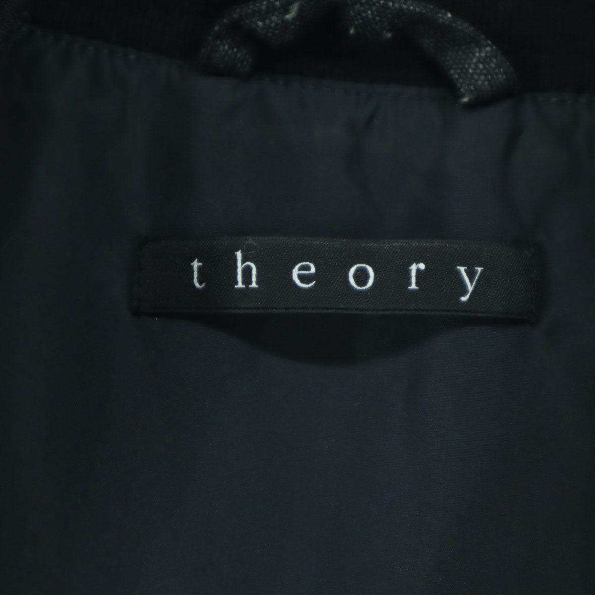 美品 theory セオリー ノースリーブ ダウンベスト 38 ブラック メンズ 