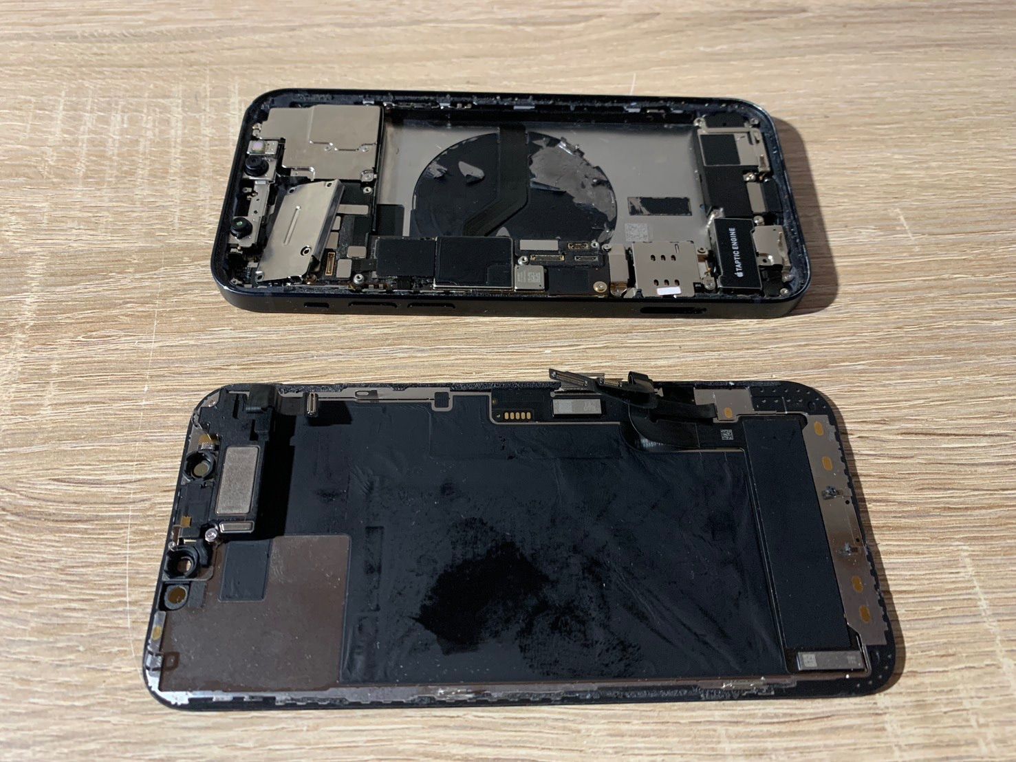 7333 iPhone 12 ブラック ジャンク品 - メルカリ