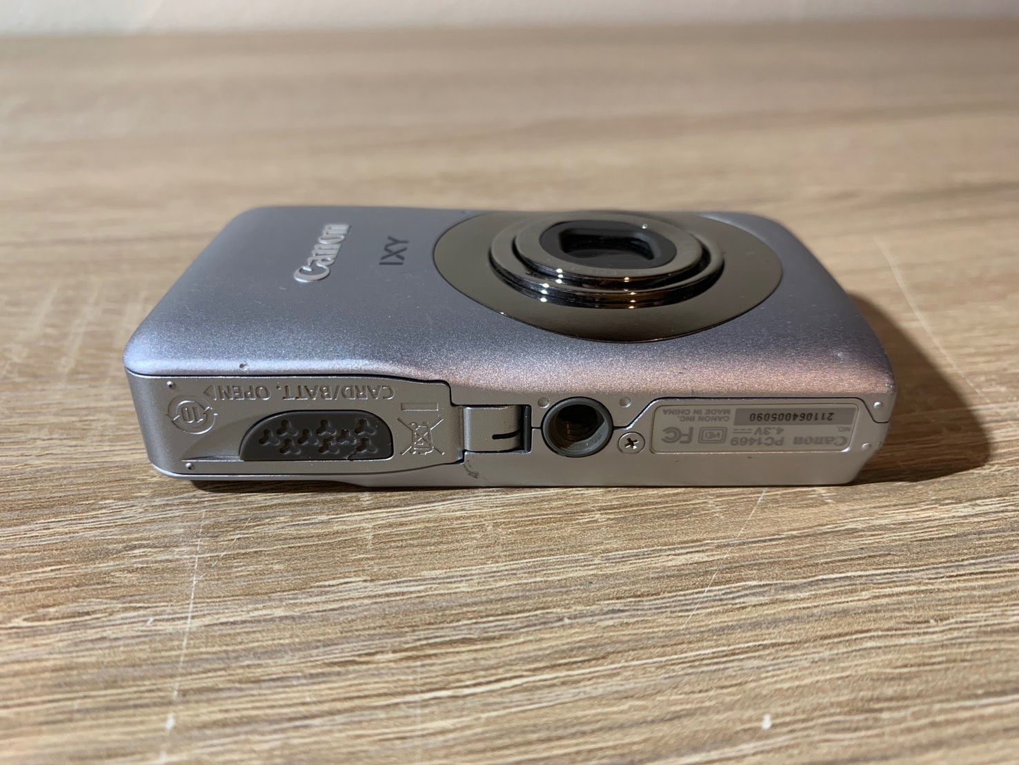 7335 Canon IXY 200F シルバー デジカメ ジャンク品 - メルカリ