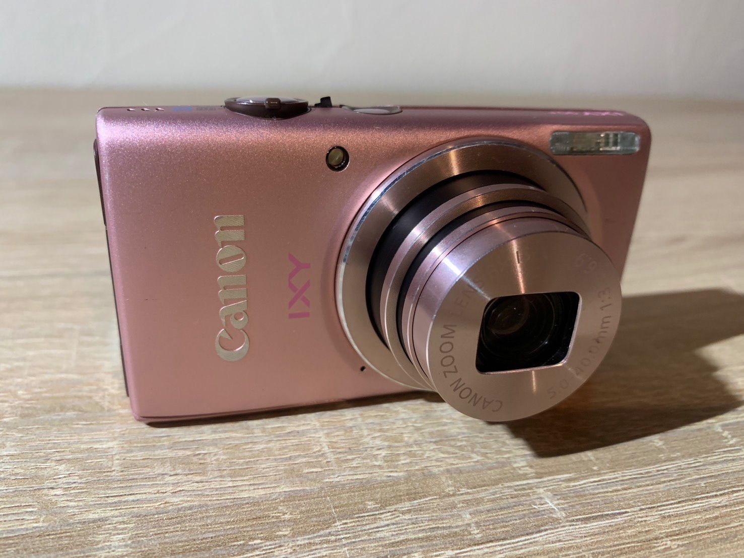 4633 Canon IXY 100F ピンク デジカメ ジャンク品 4633 Canon IXY 100F ピンク デジカメ ジャンク品