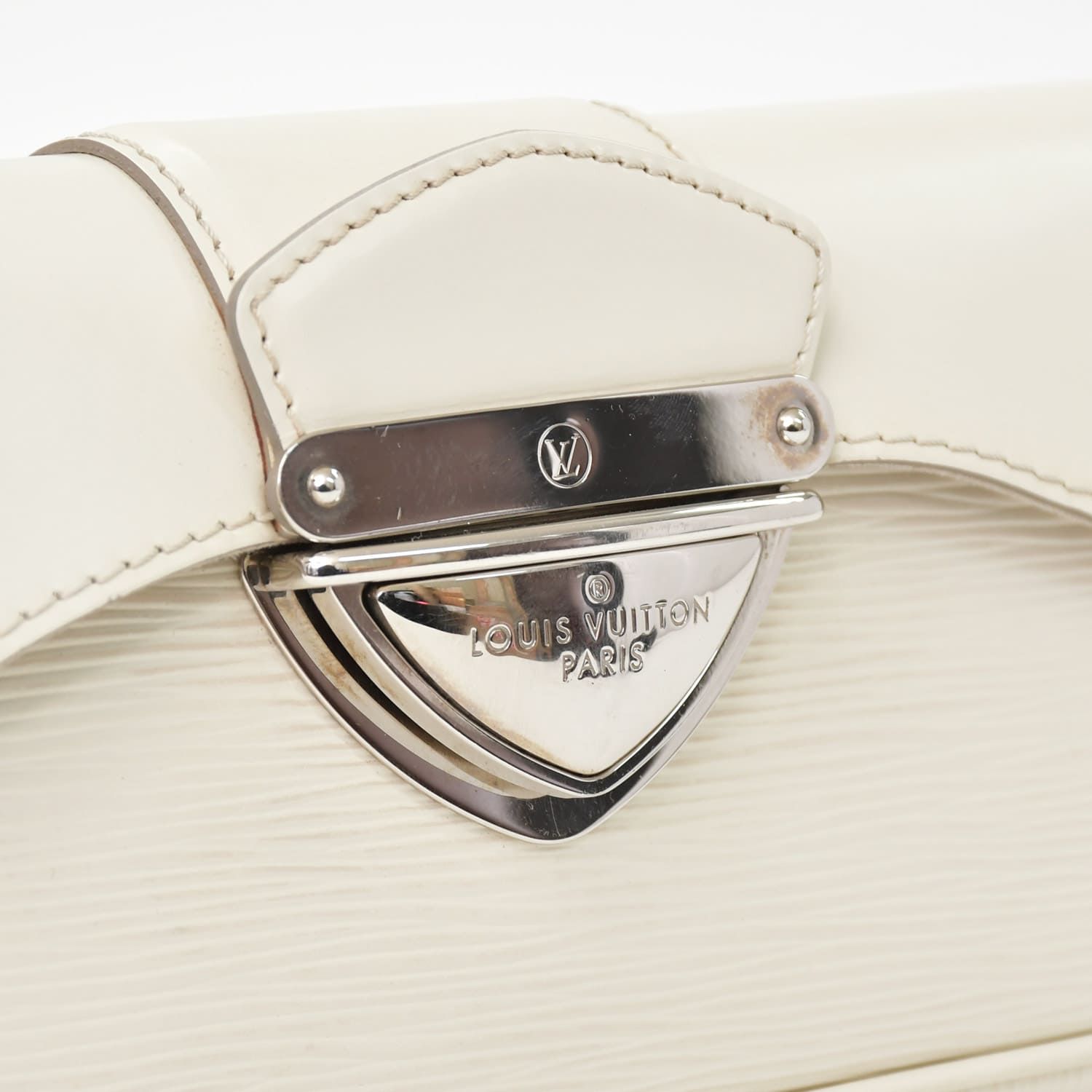 LOUIS VUITTON ルイヴィトン エピ ポシェット モンテーニュ ワン