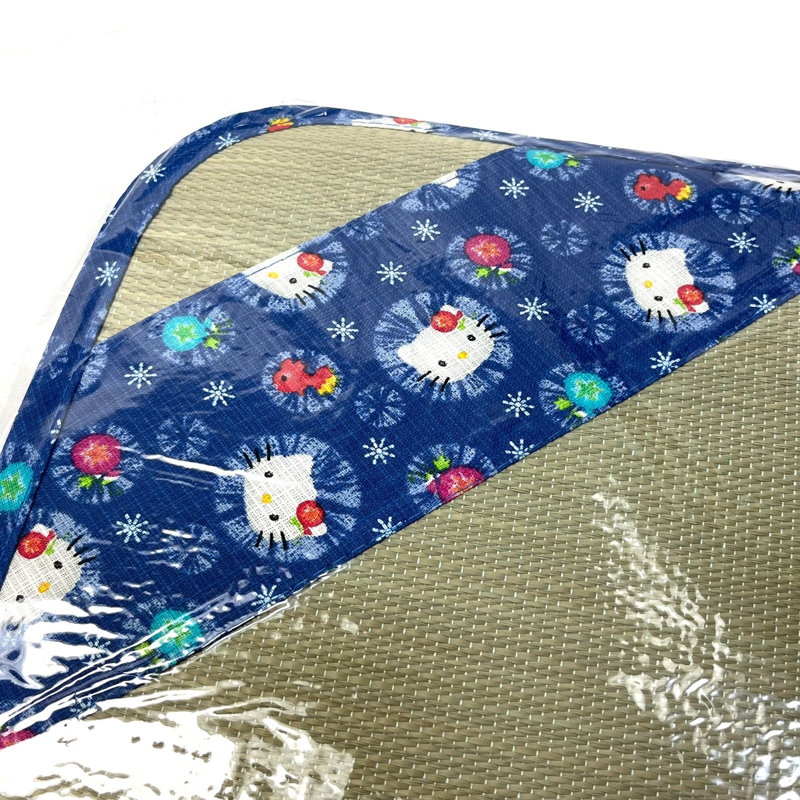 ハローキティ い草風座布団 2個セット ハローキティ い草風座布団 2個セット ハローキティ い草風座布団 2個