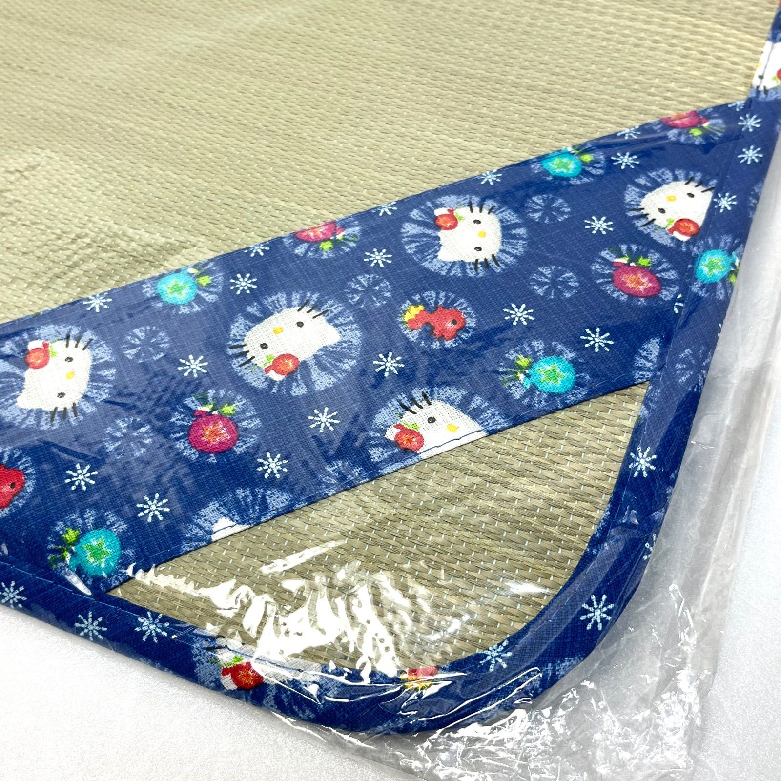 ◼︎新品未開封◼︎【SANRIO ハローキティ】イグサ クッション 2枚