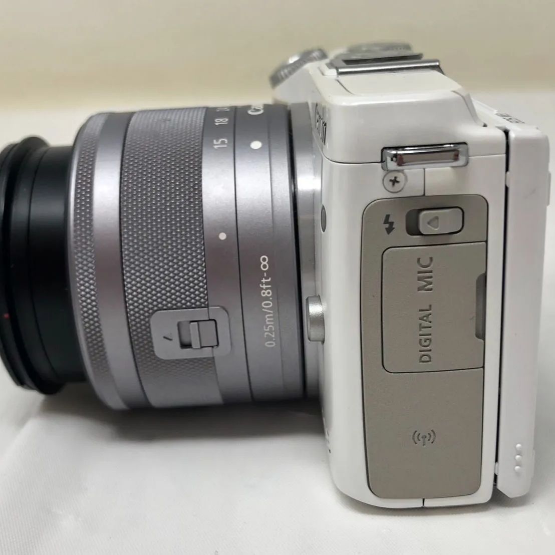 ◇ Canon EOS M3 EF-M 15-45mm レンズキット バッテリー×1 充電器付き